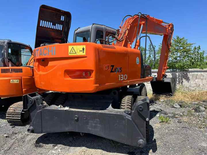 Hot Sale! Used Hitachi ZX130 Wheel Excavator |Excellent Condition| Best Price | Perfect for Construction & Road Projects - Колёсный экскаватор: фото 4 Hot Sale! Used Hitachi ZX130 Wheel Excavator |Excellent Condition| Best Price | Perfect for Construction & Road Projects - Колёсный экскаватор: фото 4