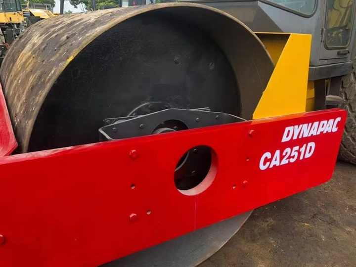 Used High Quality Dynapac 10 Tonne 12 Tonne 15 Tonne Roller Low Price for Sale Dynapac CA251D Roller - Компактор: фото 2 Used High Quality Dynapac 10 Tonne 12 Tonne 15 Tonne Roller Low Price for Sale Dynapac CA251D Roller - Компактор: фото 2
