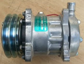 Sprężarka klimatyzacji Deutz Fahr Same Lamborghini 0443_7338 - Запчасти для Сельскохозяйственной техники: фото 1 Sprężarka klimatyzacji Deutz Fahr Same Lamborghini 0443_7338 - Запчасти для Сельскохозяйственной техники: фото 1