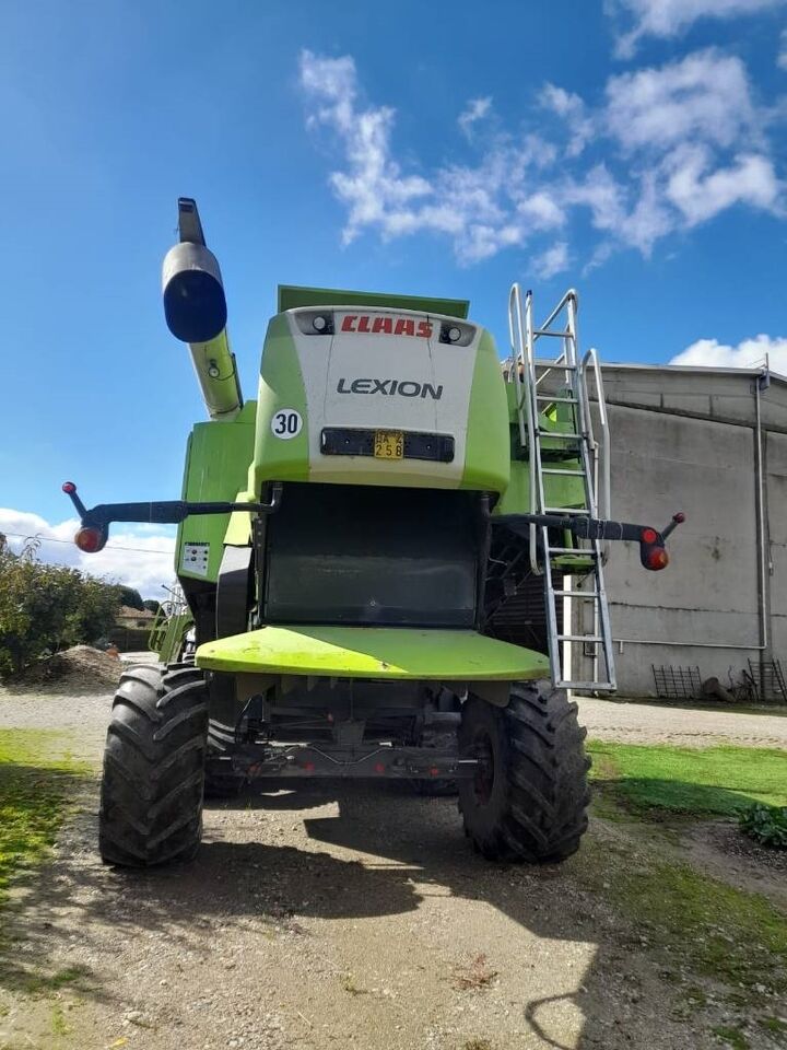 Claas LEXION 750 RISO Claas LEXION 750 RISO - Зерноуборочный комбайн: фото 4 Claas LEXION 750 RISO Claas LEXION 750 RISO - Зерноуборочный комбайн: фото 4