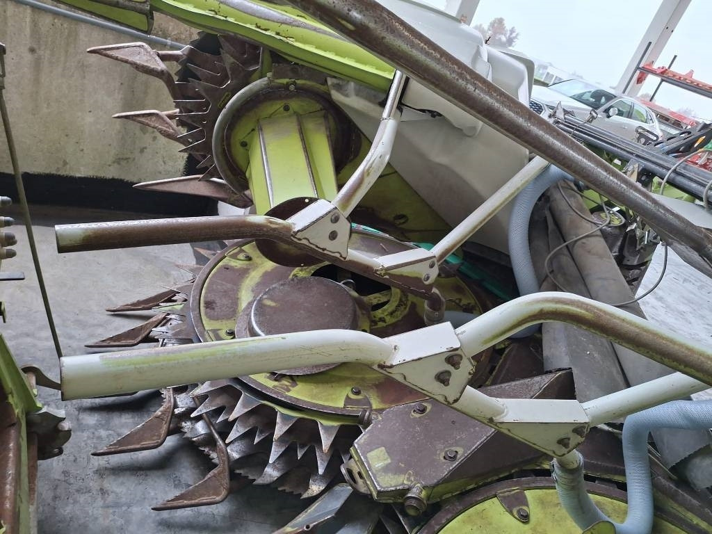 Claas Orbis 450 - Техника для сенозаготовки: фото 4 Claas Orbis 450 - Техника для сенозаготовки: фото 4