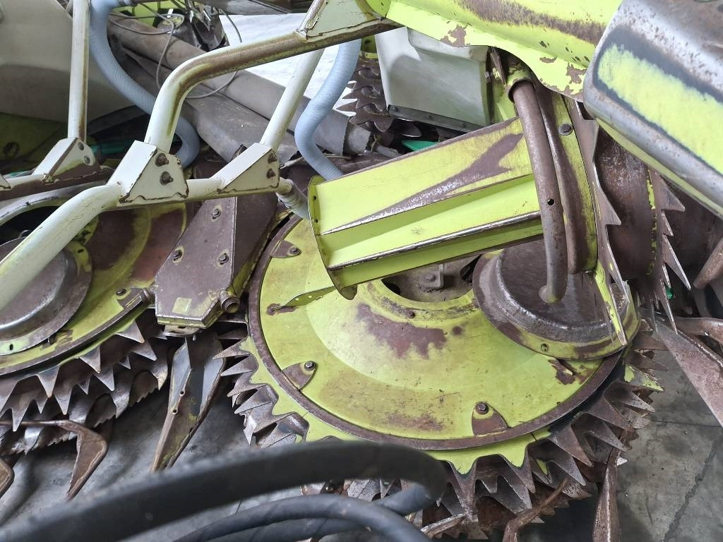 Claas Orbis 450 - Техника для сенозаготовки: фото 3 Claas Orbis 450 - Техника для сенозаготовки: фото 3