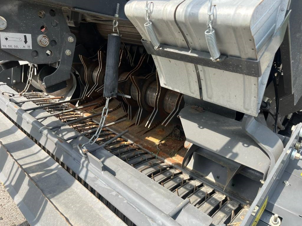 Пресс-подборщик рулонный Claas ROLLANT 620 RC: фото 6 Пресс-подборщик рулонный Claas ROLLANT 620 RC: фото 6