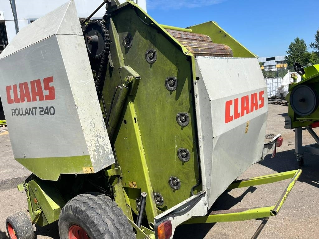 Claas Rollant 240 - Пресс-подборщик рулонный: фото 3 Claas Rollant 240 - Пресс-подборщик рулонный: фото 3