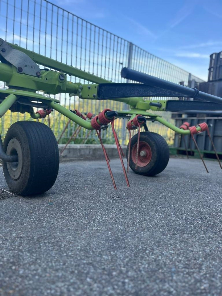 Claas VOLTO 65 - Сеноворошилка: фото 3 Claas VOLTO 65 - Сеноворошилка: фото 3