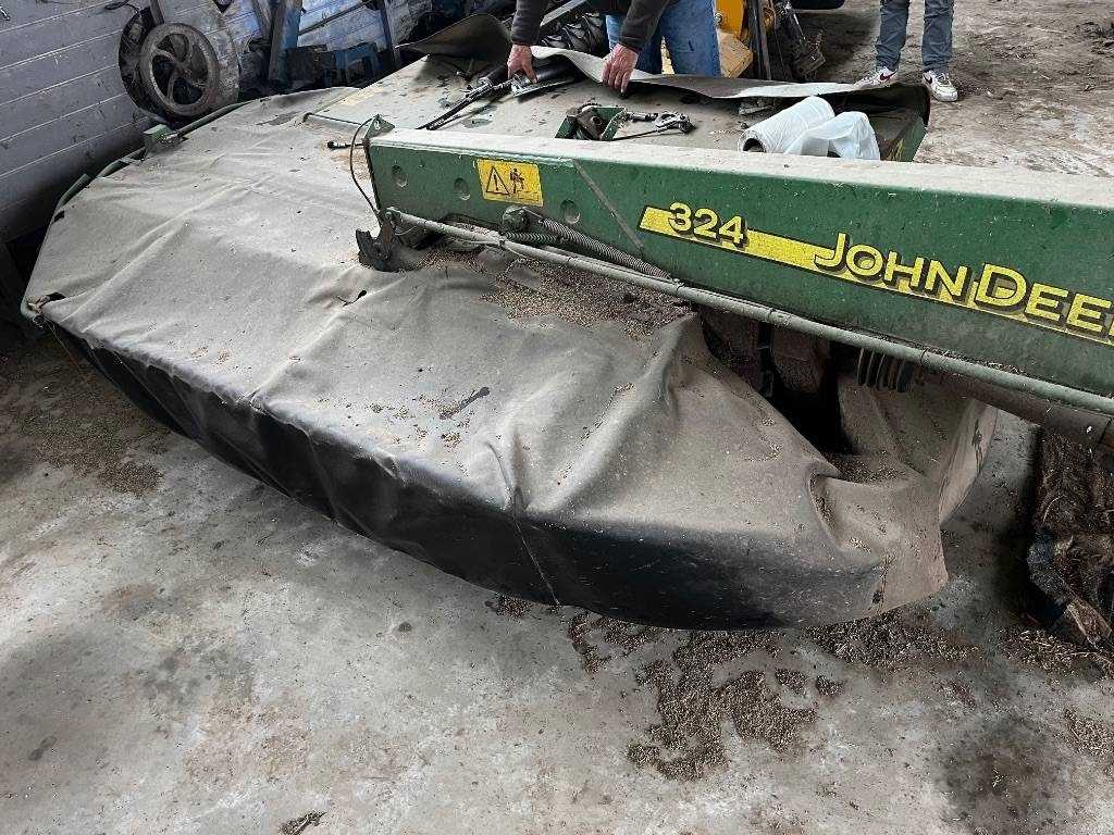 John Deere CC0324 - Косилка: фото 2 John Deere CC0324 - Косилка: фото 2