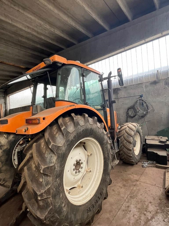 Renault Ares 640 RZ - Трактор: фото 5 Renault Ares 640 RZ - Трактор: фото 5