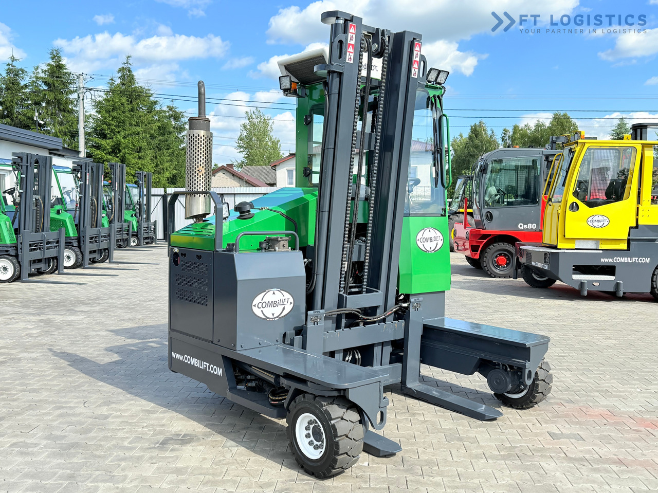 COMBILIFT C3500 / DUPLEX 4100MM / GAS / EXTENDABLE FORKS / CABIN / HEATING + AIR CONDITIONING / LIKE NEW - Четырехсторонний погрузчик: фото 5 COMBILIFT C3500 / DUPLEX 4100MM / GAS / EXTENDABLE FORKS / CABIN / HEATING + AIR CONDITIONING / LIKE NEW - Четырехсторонний погрузчик: фото 5