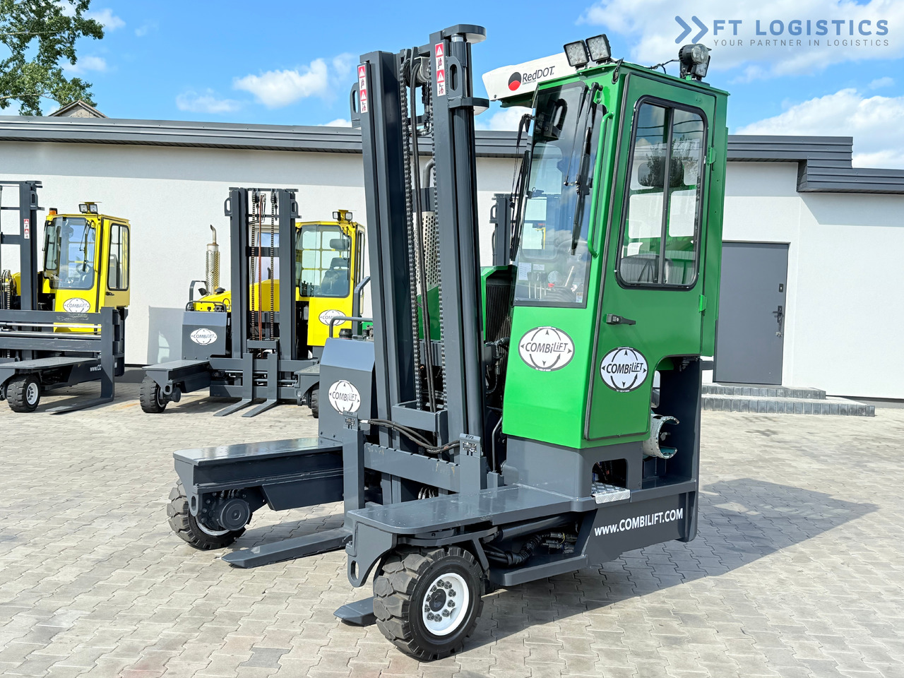 COMBILIFT C3500 / DUPLEX 4100MM / GAS / EXTENDABLE FORKS / CABIN / HEATING + AIR CONDITIONING / LIKE NEW - Четырехсторонний погрузчик: фото 1 COMBILIFT C3500 / DUPLEX 4100MM / GAS / EXTENDABLE FORKS / CABIN / HEATING + AIR CONDITIONING / LIKE NEW - Четырехсторонний погрузчик: фото 1