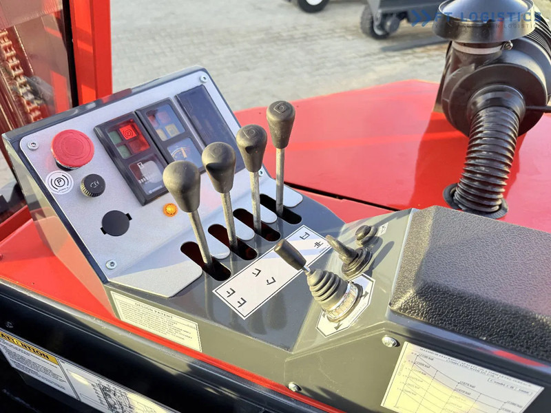 Четырехсторонний погрузчик Combilift C3000CB / GAS / TRIPLEX 4900MM / FREE LIFT / SIDE SHIFT / FORK POSITIONER / EXCELLENT CONDITION / Wide range of four-way and sid: фото 19 Четырехсторонний погрузчик Combilift C3000CB / GAS / TRIPLEX 4900MM / FREE LIFT / SIDE SHIFT / FORK POSITIONER / EXCELLENT CONDITION / Wide range of four-way and sid: фото 19