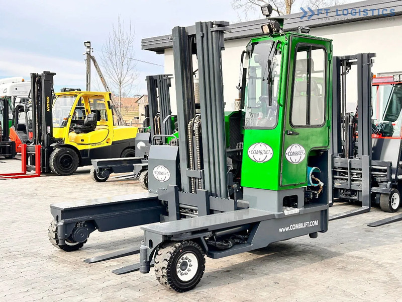 Combilift C4500 / LPG / TRIPLEX / 5500MM / FREE LIFT / HYDRAULIC FORK SHIFT / Like New C4500 / LPG / TRIPLEX / 5500MM / FREE LIFT / HYDRAU - Четырехсторонний погрузчик: фото 1 Combilift C4500 / LPG / TRIPLEX / 5500MM / FREE LIFT / HYDRAULIC FORK SHIFT / Like New C4500 / LPG / TRIPLEX / 5500MM / FREE LIFT / HYDRAU - Четырехсторонний погрузчик: фото 1
