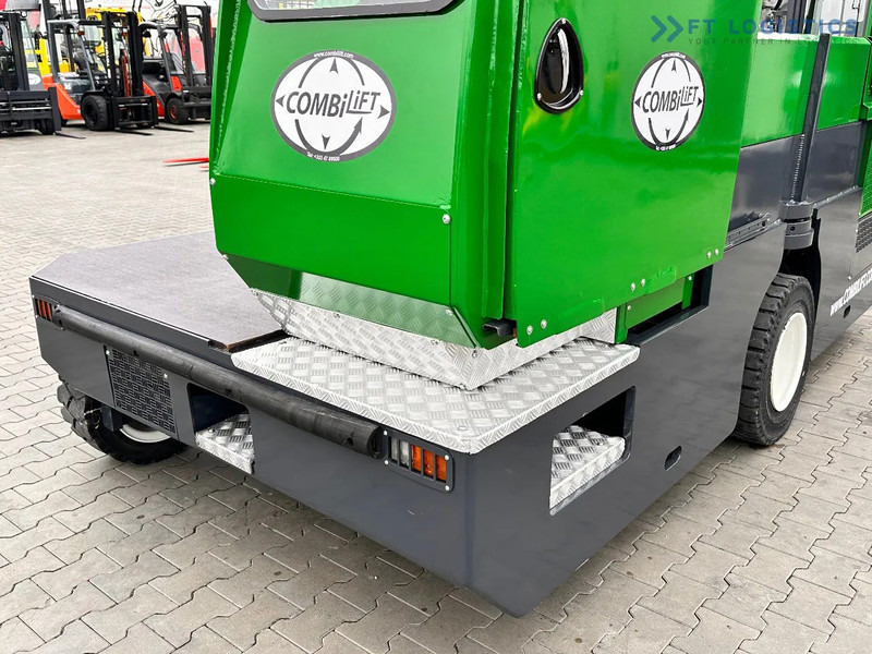Combilift C5000SL / DIESEL / 4500MM / DUPLEX / CABIN / PLATFORMS / LIKE NEW C5000SL / DIESEL / 4500MM / DUPLEX / CABIN / PLATFORMS / LIKE - Боковой погрузчик: фото 5 Combilift C5000SL / DIESEL / 4500MM / DUPLEX / CABIN / PLATFORMS / LIKE NEW C5000SL / DIESEL / 4500MM / DUPLEX / CABIN / PLATFORMS / LIKE - Боковой погрузчик: фото 5