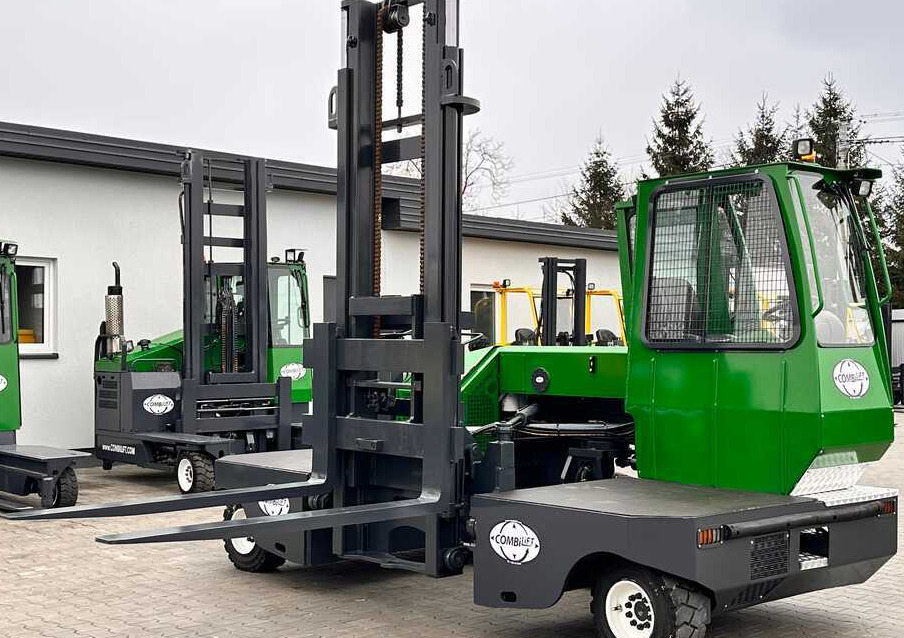 Combilift C5000SL / DIESEL / 4500MM / DUPLEX / CABIN / PLATFORMS / LIKE NEW - Боковой погрузчик: фото 1 Combilift C5000SL / DIESEL / 4500MM / DUPLEX / CABIN / PLATFORMS / LIKE NEW - Боковой погрузчик: фото 1