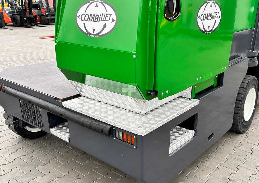 Combilift C5000SL / DIESEL / 4500MM / DUPLEX / CABIN / PLATFORMS / LIKE NEW - Боковой погрузчик: фото 3 Combilift C5000SL / DIESEL / 4500MM / DUPLEX / CABIN / PLATFORMS / LIKE NEW - Боковой погрузчик: фото 3