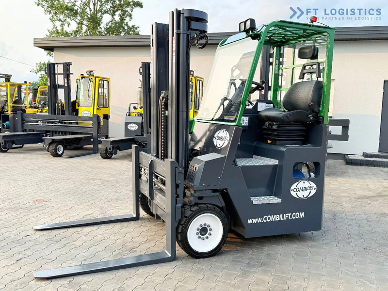 Combilift COMBILIFT C4000CB – TRIPLEX 5200mm – Year 2017 – LPG – FREE LIFT – SIDESHIFT – FORK POSITIONER – CONDITION 5/5 COMBILIFT C4000CB - Четырехсторонний погрузчик: фото 2 Combilift COMBILIFT C4000CB – TRIPLEX 5200mm – Year 2017 – LPG – FREE LIFT – SIDESHIFT – FORK POSITIONER – CONDITION 5/5 COMBILIFT C4000CB - Четырехсторонний погрузчик: фото 2