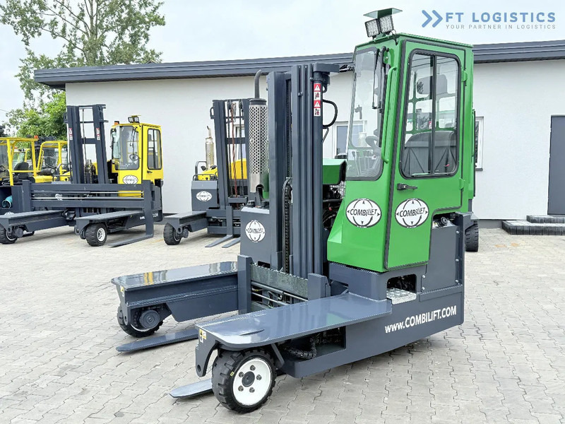 Combilift Combilift C3000 / DIESEL / TRIPLEX 4900MM / FREE LIFT / FORK POSITIONER / HEATING / FULL CABIN / PERFECT CONDITION / Wide range - Четырехсторонний погрузчик: фото 1 Combilift Combilift C3000 / DIESEL / TRIPLEX 4900MM / FREE LIFT / FORK POSITIONER / HEATING / FULL CABIN / PERFECT CONDITION / Wide range - Четырехсторонний погрузчик: фото 1