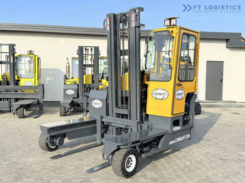 Combilift Combilift FOUR-WAY MULTIDIRECTIONAL FORKLIFT C4000 / GAS / DUPLEX 4500MM / ONLY 6604 HOURS / SIDE SHIFT / FULL CABIN / PERFECT C - Четырехсторонний погрузчик: фото 1 Combilift Combilift FOUR-WAY MULTIDIRECTIONAL FORKLIFT C4000 / GAS / DUPLEX 4500MM / ONLY 6604 HOURS / SIDE SHIFT / FULL CABIN / PERFECT C - Четырехсторонний погрузчик: фото 1