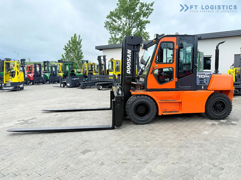Doosan DOOSAN / DUPLEX 3000MM / SIDE SHIFT / FORK POSITIONER / 2500MM FORKS / 7000KG / CABIN / LIKE NEW DOOSAN / DUPLEX 3000MM / SIDE S - Дизельный погрузчик: фото 2 Doosan DOOSAN / DUPLEX 3000MM / SIDE SHIFT / FORK POSITIONER / 2500MM FORKS / 7000KG / CABIN / LIKE NEW DOOSAN / DUPLEX 3000MM / SIDE S - Дизельный погрузчик: фото 2
