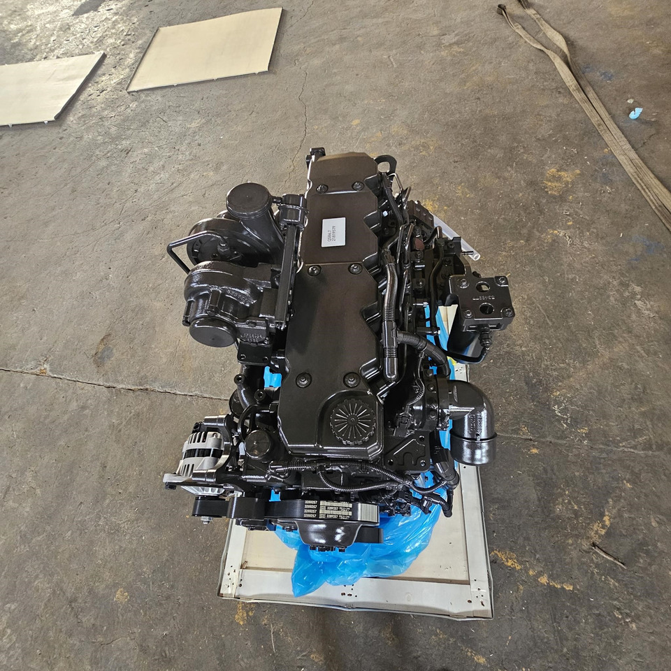 CUMMINS QSB6.7 - Двигатель для Экскаваторов: фото 1 CUMMINS QSB6.7 - Двигатель для Экскаваторов: фото 1