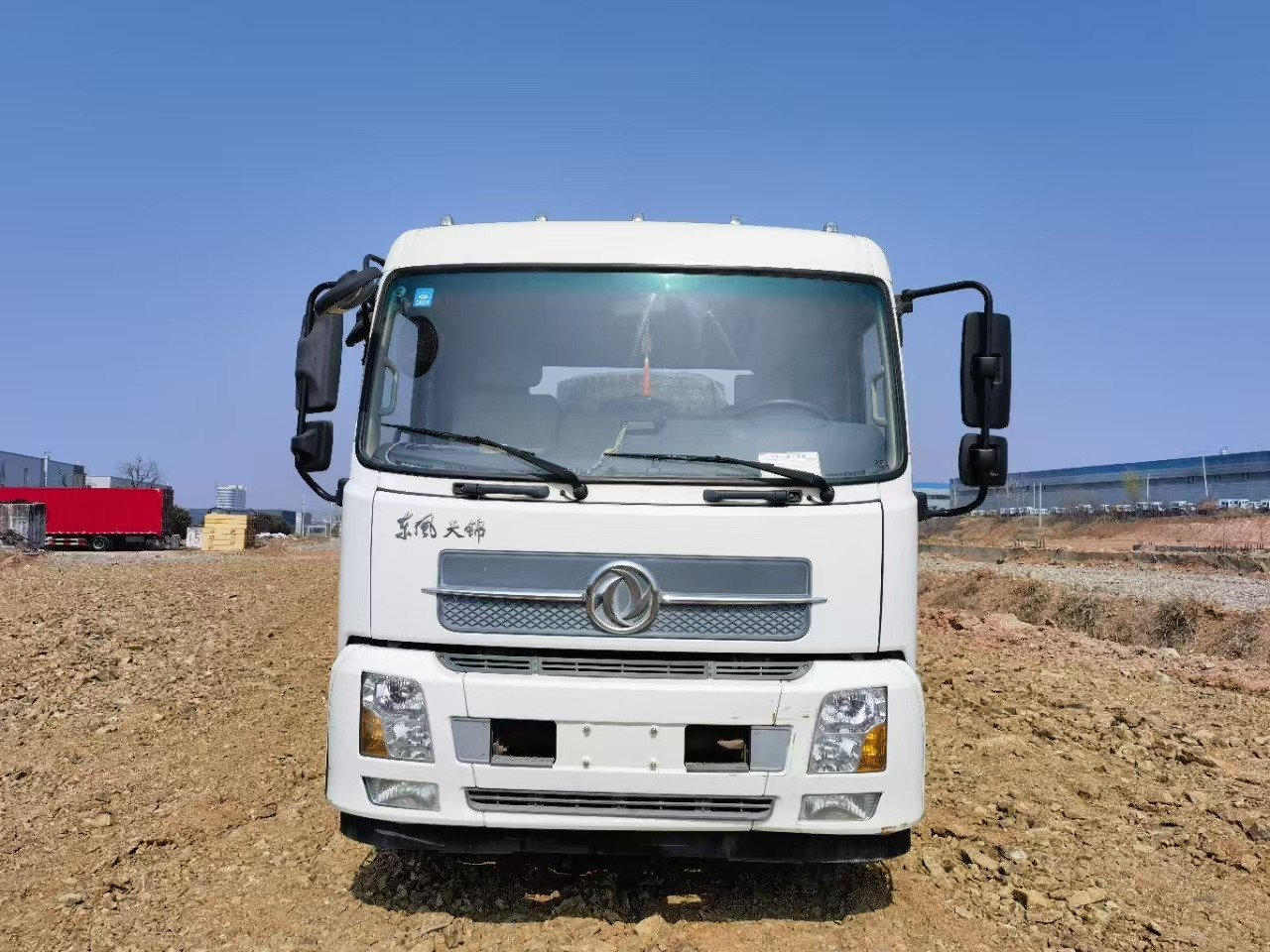 DONGFENG 4×2,12tons - Эвакуатор: фото 4 DONGFENG 4×2,12tons - Эвакуатор: фото 4