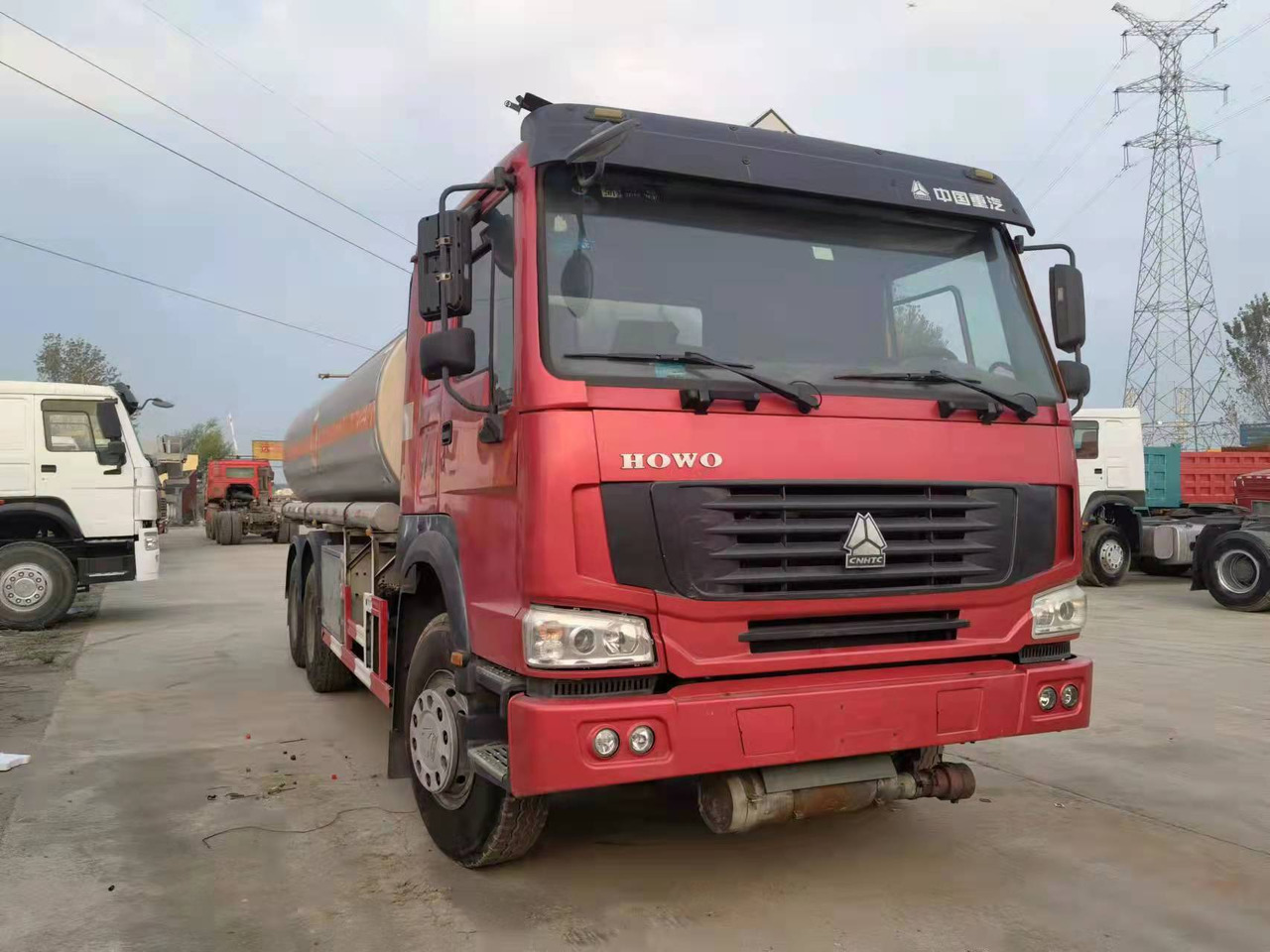 HOWO 20 cubic meters - Грузовик-цистерна: фото 2 HOWO 20 cubic meters - Грузовик-цистерна: фото 2