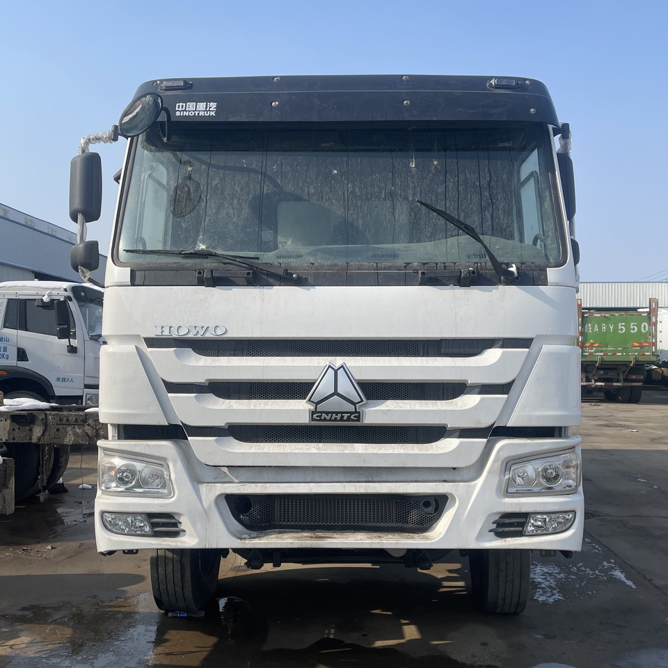 HOWO 6*4 DUMP TRUCK - Самосвал: фото 1 HOWO 6*4 DUMP TRUCK - Самосвал: фото 1