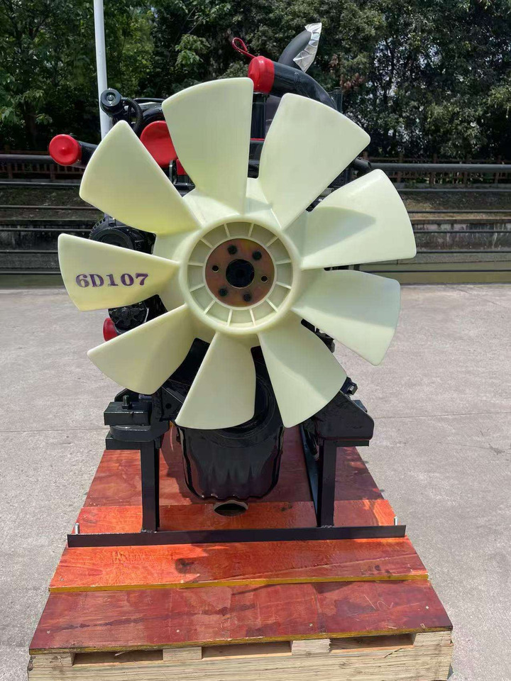 KOMATSU 6D107E-1 - Двигатель для Экскаваторов: фото 3 KOMATSU 6D107E-1 - Двигатель для Экскаваторов: фото 3