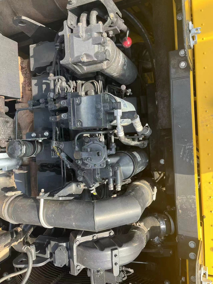 KOMATSU 6D125E - Двигатель для Экскаваторов: фото 3 KOMATSU 6D125E - Двигатель для Экскаваторов: фото 3