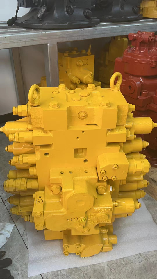 KOMATSU 723-48-26701 - Гидравлический клапан для Экскаваторов: фото 2 KOMATSU 723-48-26701 - Гидравлический клапан для Экскаваторов: фото 2