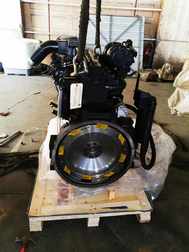 KOMATSU SAA6D114E - Двигатель для Экскаваторов: фото 2 KOMATSU SAA6D114E - Двигатель для Экскаваторов: фото 2