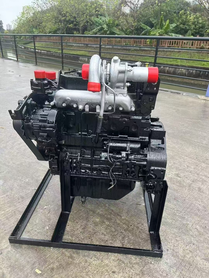 MITSUBISHI D04 - Двигатель для Экскаваторов: фото 1 MITSUBISHI D04 - Двигатель для Экскаваторов: фото 1