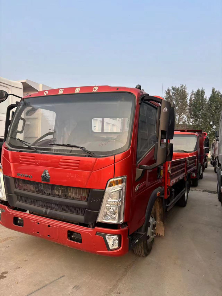 SINOTRUK 4*2 - Самосвал: фото 3 SINOTRUK 4*2 - Самосвал: фото 3