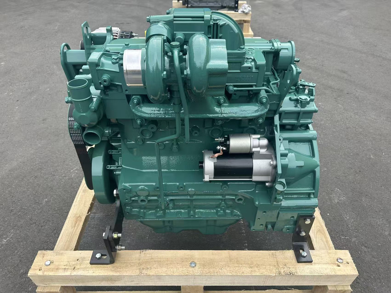 VOLVO D4D - Двигатель для Экскаваторов-погрузчиков: фото 3 VOLVO D4D - Двигатель для Экскаваторов-погрузчиков: фото 3