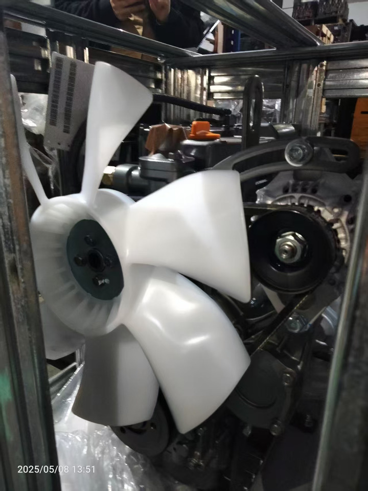 YANMAR 3TNV76 - Двигатель для Экскаваторов: фото 1 YANMAR 3TNV76 - Двигатель для Экскаваторов: фото 1