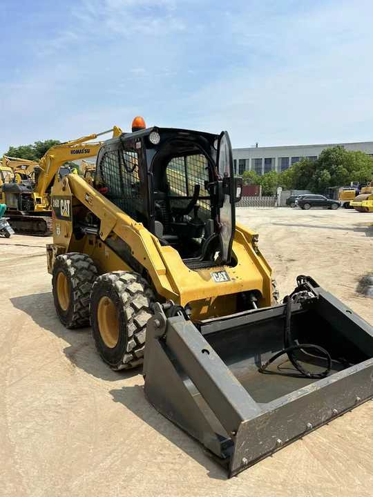 90% New Front Loader Tractor CAT 246D Skid Steer Loader / Used Cat 226B 246C 246d Mini Skid Steer Loader in Stock - Мини-погрузчик с бортовым поворотом: фото 4 90% New Front Loader Tractor CAT 246D Skid Steer Loader / Used Cat 226B 246C 246d Mini Skid Steer Loader in Stock - Мини-погрузчик с бортовым поворотом: фото 4