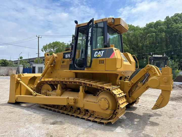 CAT D7G Bulldozer/Used CAT D7G D7H D8R Bulldozer with Ripper,construction Equipment Bulldozer - Бульдозер: фото 4 CAT D7G Bulldozer/Used CAT D7G D7H D8R Bulldozer with Ripper,construction Equipment Bulldozer - Бульдозер: фото 4
