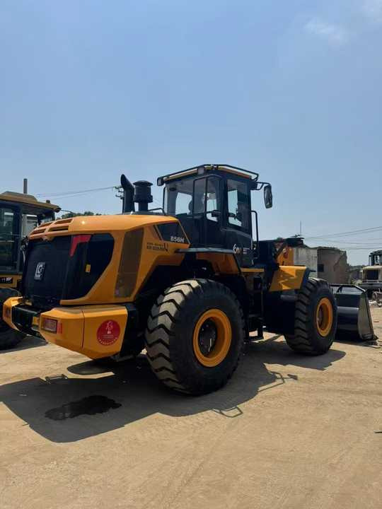 Famous Chinese Brand Second Hand LiuGong Front Loader Construction Machinery Used LiuGong 956H Wheel Loader Hot Selling - Колёсный погрузчик: фото 4 Famous Chinese Brand Second Hand LiuGong Front Loader Construction Machinery Used LiuGong 956H Wheel Loader Hot Selling - Колёсный погрузчик: фото 4