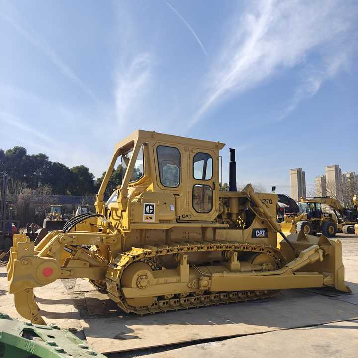 Good Condition Caterpillar CATD7G Original Japan Used Crawler Dozer Used CAT D6 D7 D10 Second Hand Bulldozers for Sale - Бульдозер: фото 2 Good Condition Caterpillar CATD7G Original Japan Used Crawler Dozer Used CAT D6 D7 D10 Second Hand Bulldozers for Sale - Бульдозер: фото 2