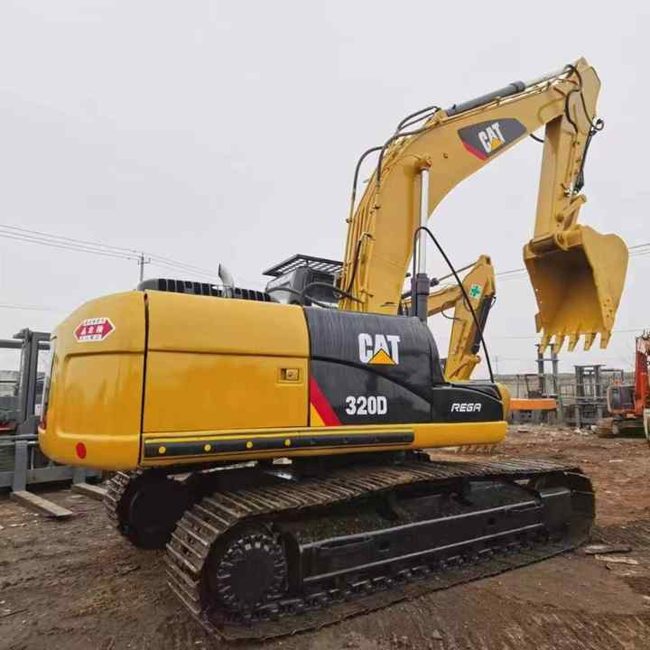 Good Condition Used Caterpillar Excavator Cat320d Hydraulic Crawler Excavator 320D - Гусеничный экскаватор: фото 4 Good Condition Used Caterpillar Excavator Cat320d Hydraulic Crawler Excavator 320D - Гусеничный экскаватор: фото 4