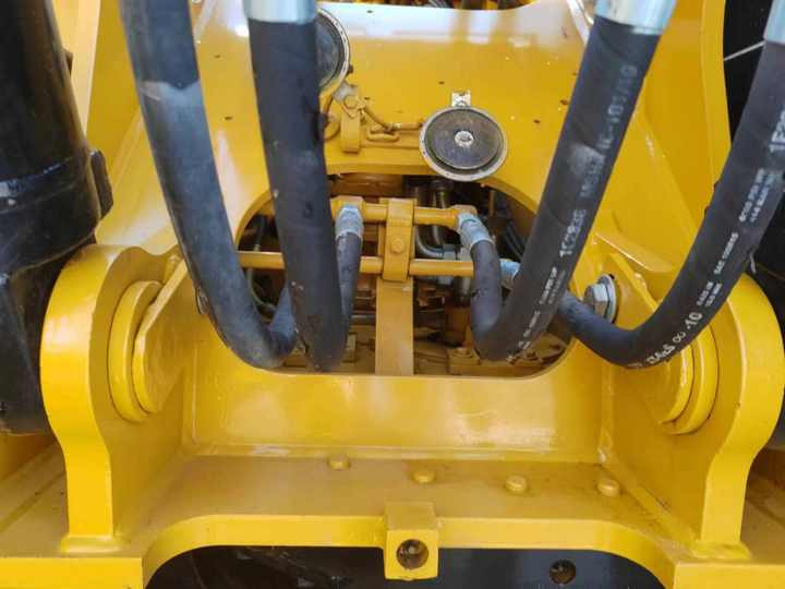 Good Condition Used Excavator Machine Caterpillar 315D Crawler CAT 15ton Used Excavator for Sale CAT 315 Excavators - Гусеничный экскаватор: фото 5 Good Condition Used Excavator Machine Caterpillar 315D Crawler CAT 15ton Used Excavator for Sale CAT 315 Excavators - Гусеничный экскаватор: фото 5