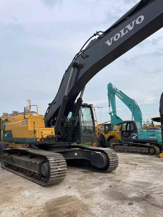 Good Condition VOLVO EC480DL Excavator Low Price Large Hydraulic Crawler Excavator volvo 480dl for Sale - Гусеничный экскаватор: фото 4 Good Condition VOLVO EC480DL Excavator Low Price Large Hydraulic Crawler Excavator volvo 480dl for Sale - Гусеничный экскаватор: фото 4