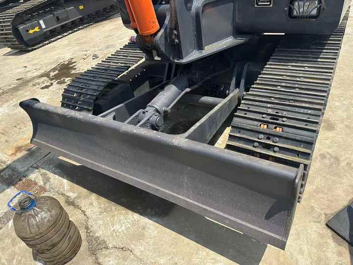 Low Shipping Used Excavator Doosan DH55 Good Condition with Low Hours - Гусеничный экскаватор: фото 4 Low Shipping Used Excavator Doosan DH55 Good Condition with Low Hours - Гусеничный экскаватор: фото 4