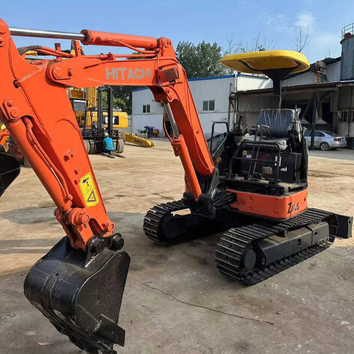 Гусеничный экскаватор Original Japan Hitachi ZX30 Excavator Hitachi Excavator in Low Price for Hot Sale: фото 1