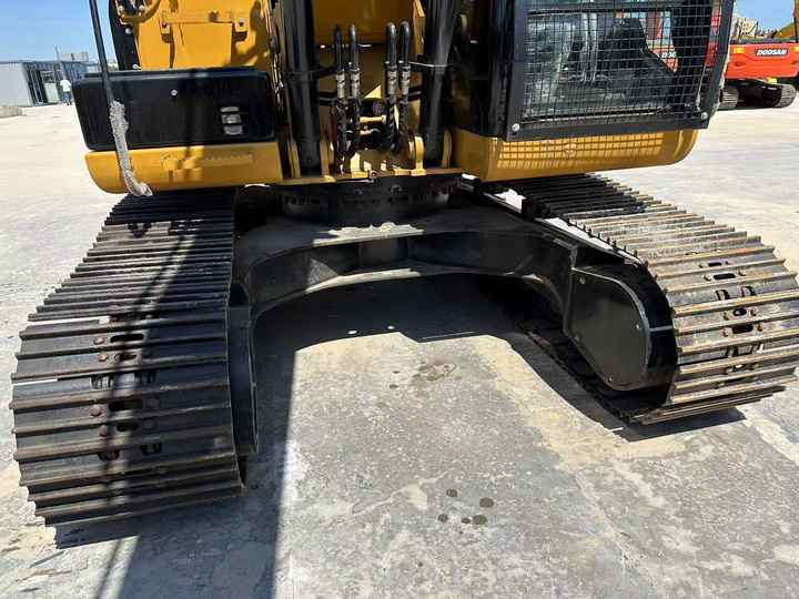 Used Cat 320 Excavator - Гусеничный экскаватор: фото 3 Used Cat 320 Excavator - Гусеничный экскаватор: фото 3