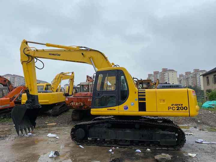 Used Good Quality Japan Original PC200-6 in Good Condition PC200-6 Komatsu - Гусеничный экскаватор: фото 5 Used Good Quality Japan Original PC200-6 in Good Condition PC200-6 Komatsu - Гусеничный экскаватор: фото 5