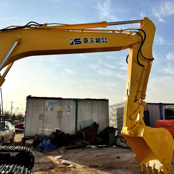 Гусеничный экскаватор Used Good Quality Japan Original PC200-7 in Good Condition PC200-7 Komatsu: фото 1