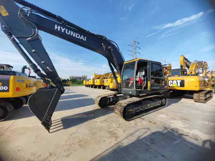 Used Hyundai210-9 21T Second Hand Korea Original Large Hot Sale - Экскаватор: фото 2 Used Hyundai210-9 21T Second Hand Korea Original Large Hot Sale - Экскаватор: фото 2