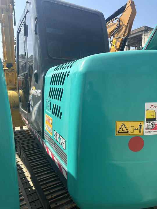Used Kobelco Sk75-8 Mini Excavator in High Quality for Sale - Экскаватор: фото 4 Used Kobelco Sk75-8 Mini Excavator in High Quality for Sale - Экскаватор: фото 4