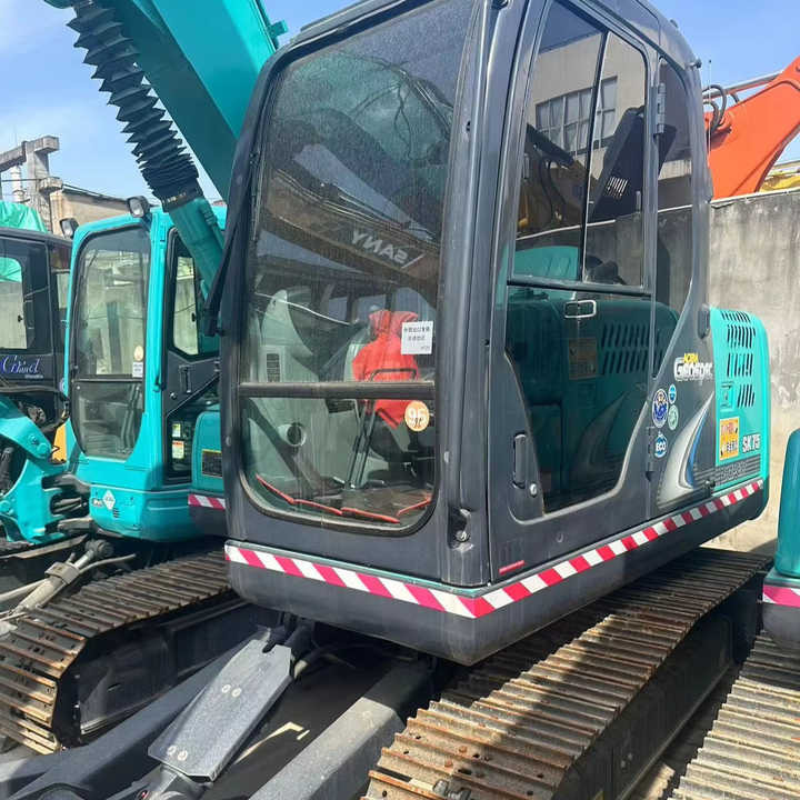 Used Kobelco Sk75-8 Mini Excavator in High Quality for Sale - Экскаватор: фото 1 Used Kobelco Sk75-8 Mini Excavator in High Quality for Sale - Экскаватор: фото 1