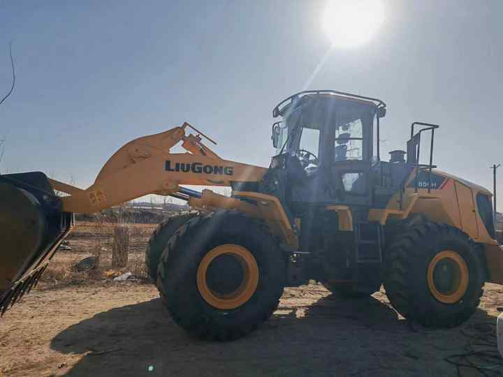 Used LIUGONG 856H wheel in Good Condition for sale 90%new uesd Loader liugong 856h Used Loader For Sale - Колёсный погрузчик: фото 2 Used LIUGONG 856H wheel in Good Condition for sale 90%new uesd Loader liugong 856h Used Loader For Sale - Колёсный погрузчик: фото 2